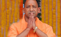 योगी के आलोचकों की बोलती बंद, 3 साल में ही अखिलेश और मायावती की तुलना में दीं अधिक नौकरियां